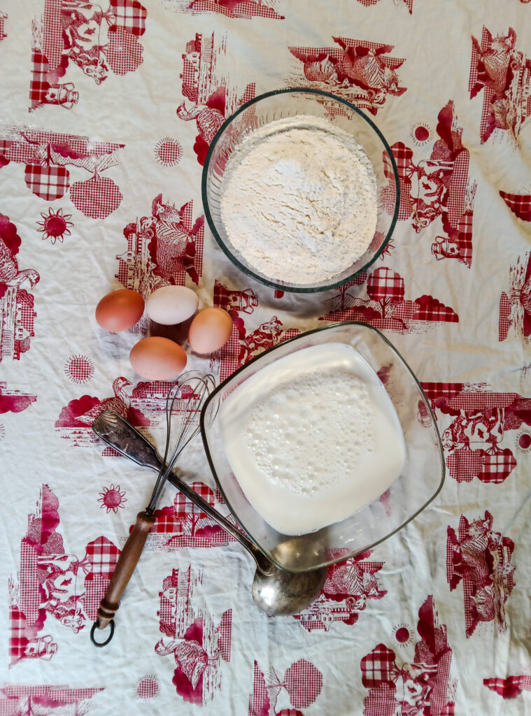 Les ingrédients pour les crêpes fermières